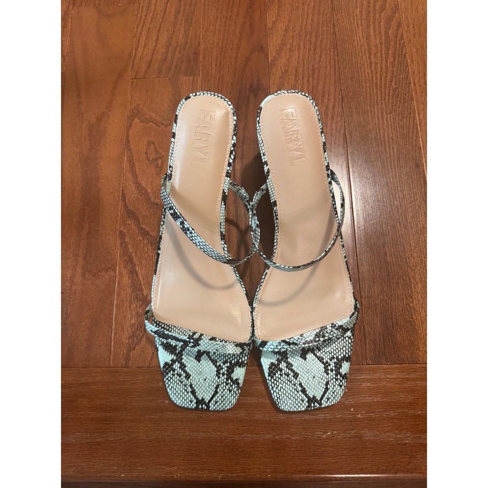 Faryl Robin Mint Green Snakeskin Square Toe Block Heel Sandals Womens Size 13